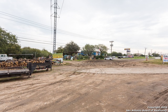 Image 13 of 25 For 8550 Old Grissom Rd