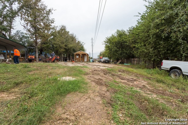 Image 16 of 25 For 8550 Old Grissom Rd