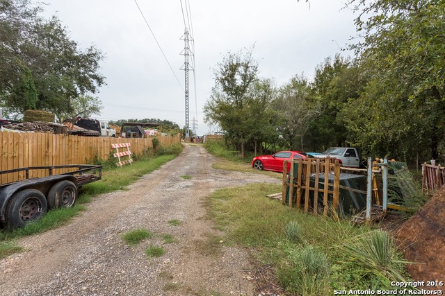 Image 18 of 25 For 8550 Old Grissom Rd