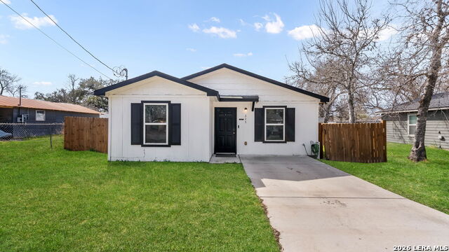 Details for 225 Virginia, Pleasanton, TX 78064