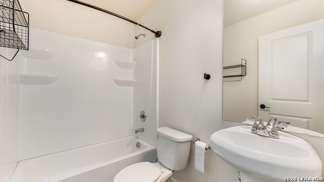 Image 3 of 25 For 225 Virginia