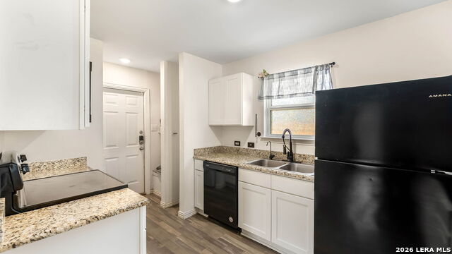 Image 9 of 25 For 225 Virginia