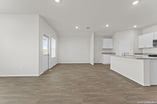 Image 17 of 27 For 1113 Argonne Forest