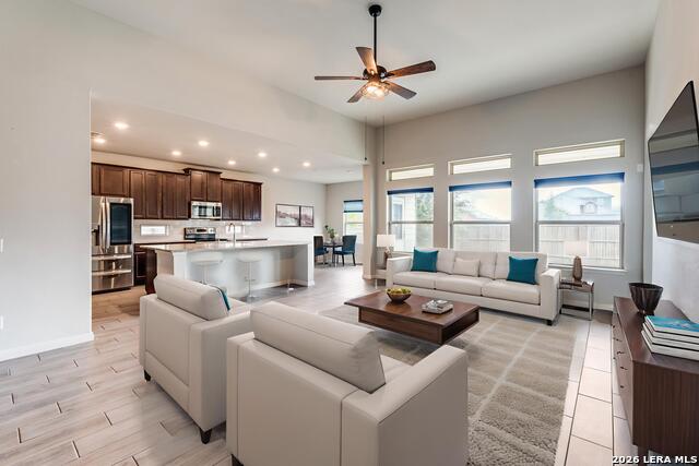 Image 2 of 25 For 4684 Grey Sotol