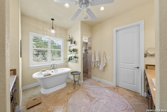 Listing photo id 11 for 970 Flightline