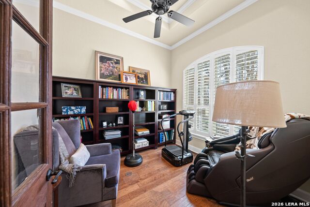 Listing photo id 16 for 970 Flightline