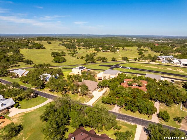 Listing photo id 36 for 970 Flightline