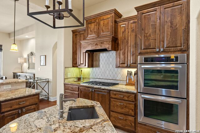 Listing photo id 5 for 970 Flightline