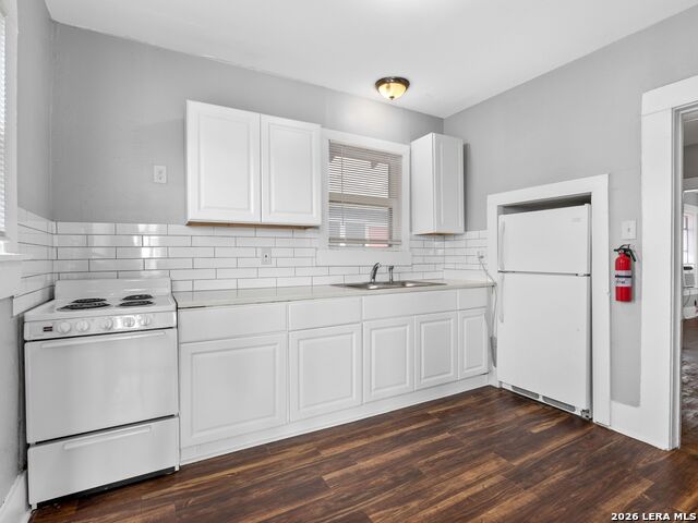 Image 10 of 31 For 215 And 219 Paschal St