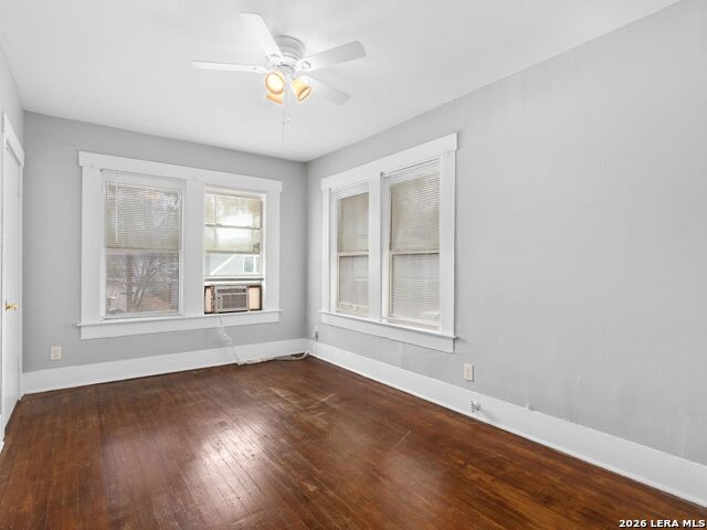 Image 26 of 31 For 215 And 219 Paschal St