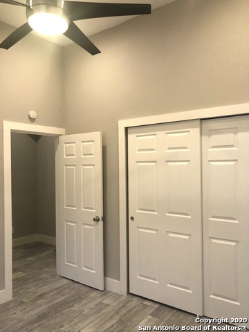 Image 14 of 16 For 603 Devine St  2