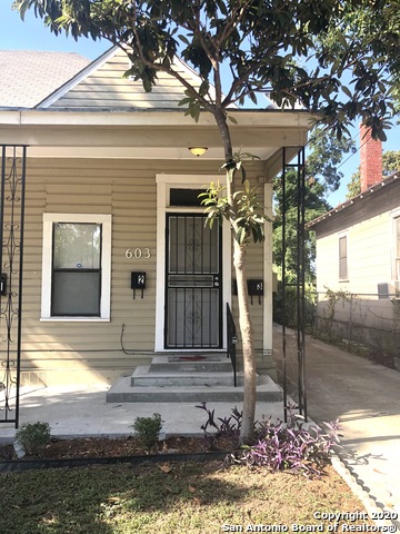 Image 2 of 16 For 603 Devine St  2