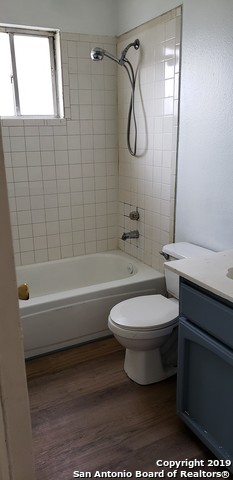 Listing photo id 8 for 5113 Sierra  2