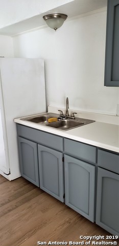 Listing photo id 3 for 5113 Sierra  2