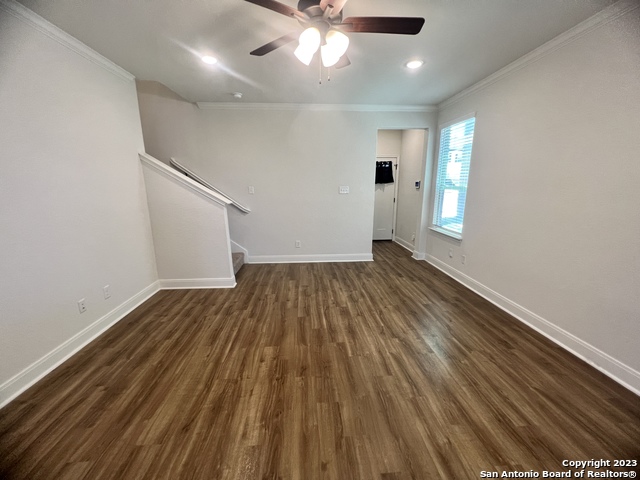 Image 4 of 18 For 10335 Lynwood Creek  102