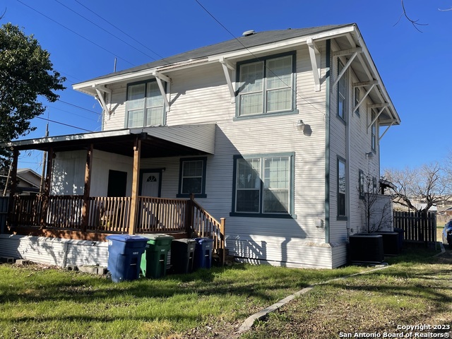 Image 12 of 14 For 102 Bailey Ave  1