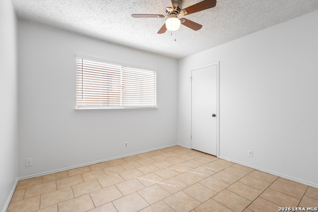 Image 20 of 25 For 8430 Cranberry  2