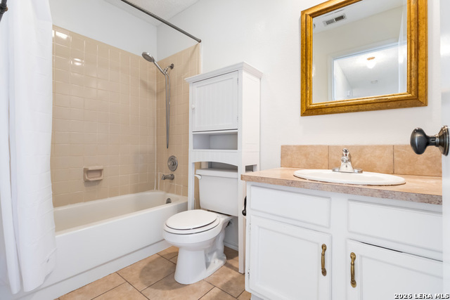 Image 22 of 25 For 8430 Cranberry  2