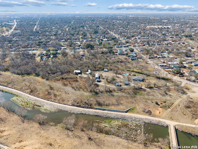 Image 5 of 27 For 4526 Sierra  