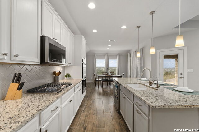 Image 10 of 60 For 3011 Bright Skies