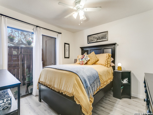 Image 16 of 25 For 3843 Barrington  139j