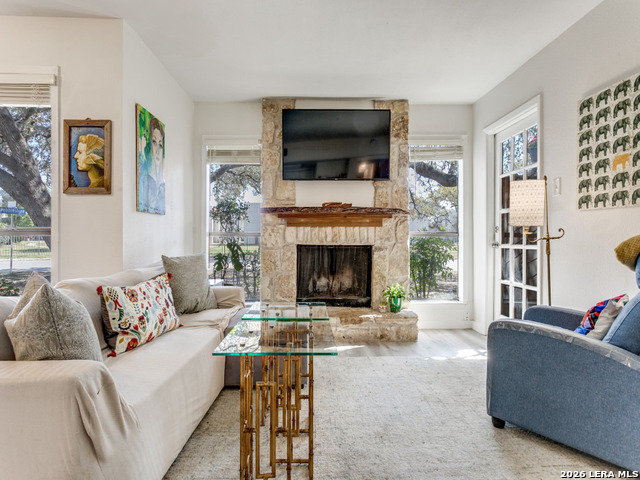 Image 8 of 25 For 3843 Barrington  139j