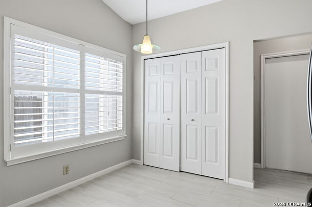 Image 15 of 30 For 6373 Parkland Oaks