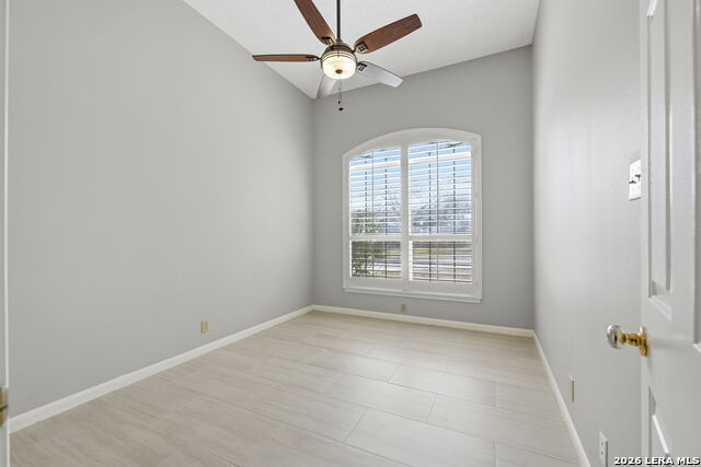 Image 20 of 30 For 6373 Parkland Oaks