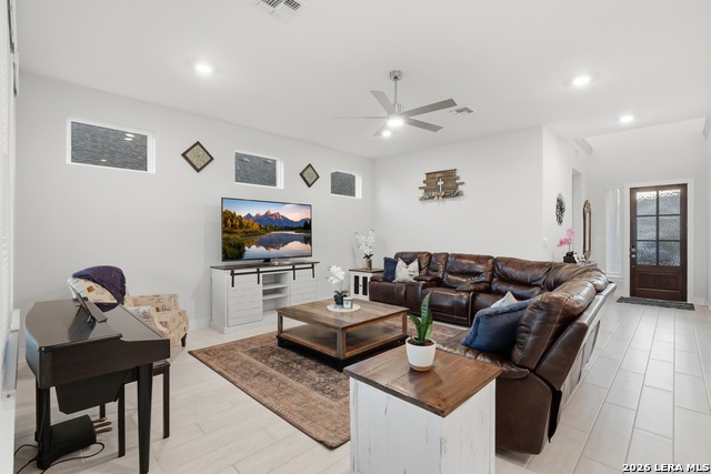 Image 10 of 40 For 3709 Pin Oak