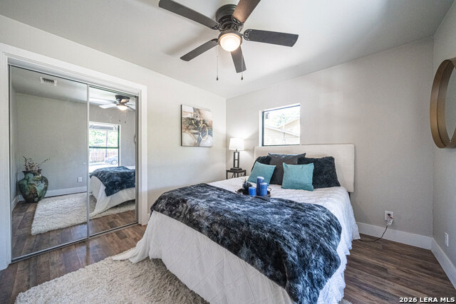 Image 24 of 43 For 159 Hackberry Avenue S