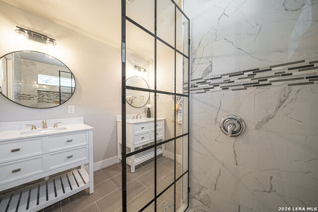 Image 34 of 43 For 159 Hackberry Avenue S