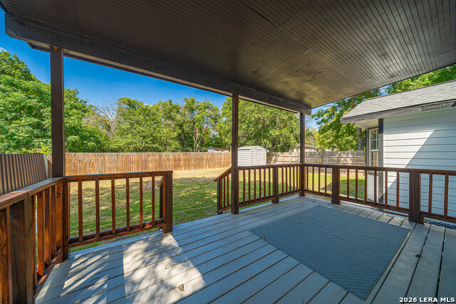 Image 36 of 43 For 159 Hackberry Avenue S