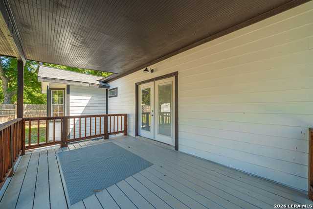 Image 37 of 43 For 159 Hackberry Avenue S