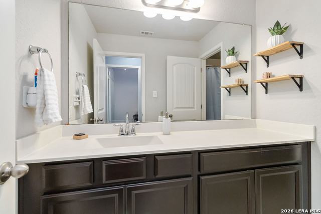 Image 27 of 30 For 13107 Dakota Forest