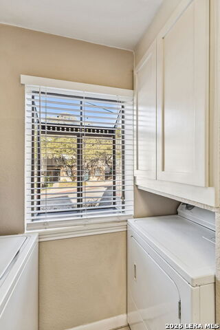 Image 24 of 29 For 11815 Vance Jackson  704