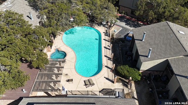 Image 28 of 29 For 11815 Vance Jackson  704