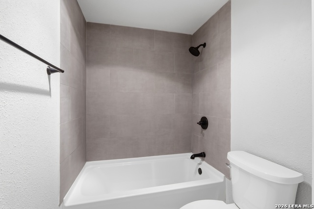 Listing photo id 9 for 3678 Hidden Dr  902