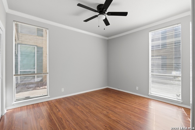 Listing photo id 22 for 3678 Hidden Dr  902