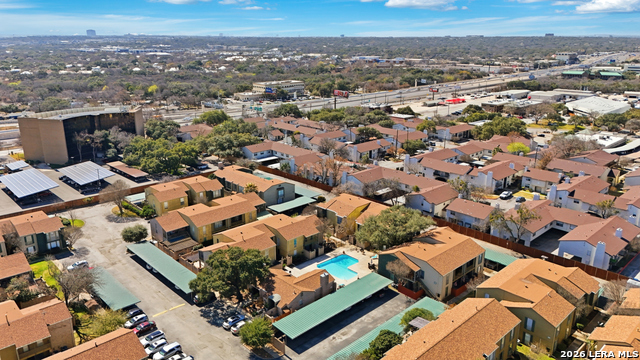 Listing photo id 35 for 3678 Hidden Dr  902