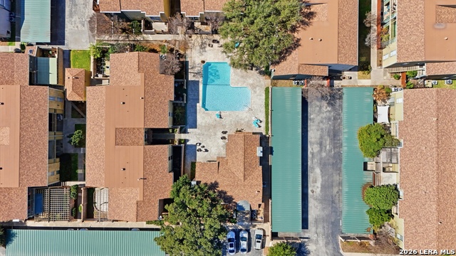 Listing photo id 36 for 3678 Hidden Dr  902