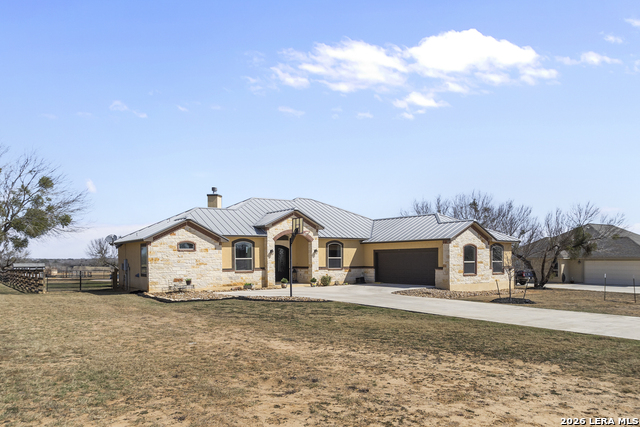 Image 2 of 58 For 109 Colibro Creek