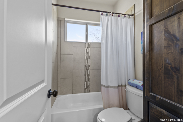 Image 35 of 58 For 109 Colibro Creek