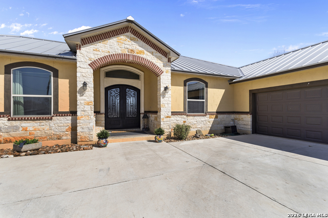 Image 4 of 58 For 109 Colibro Creek