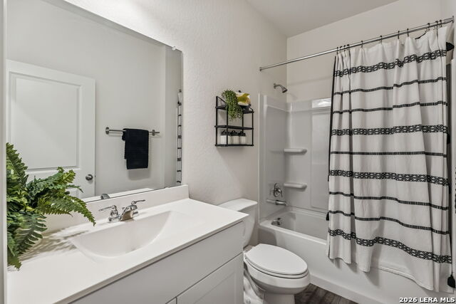 Image 22 of 40 For 5822 Lilac  