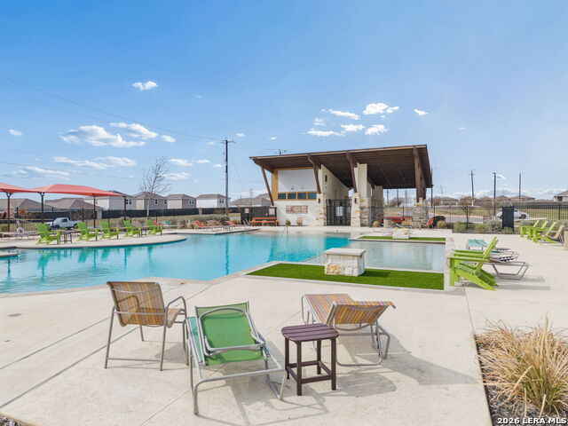 Image 32 of 40 For 5822 Lilac  