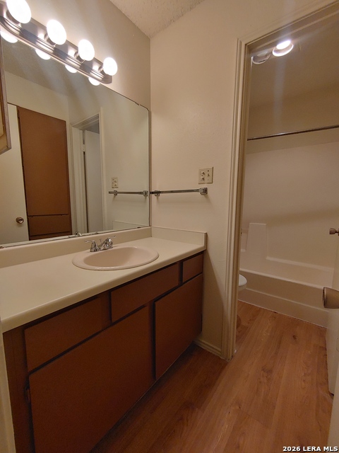 Image 7 of 10 For 12204 Ridge Crown