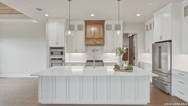 Listing photo id 13 for 111 Ashton Oak