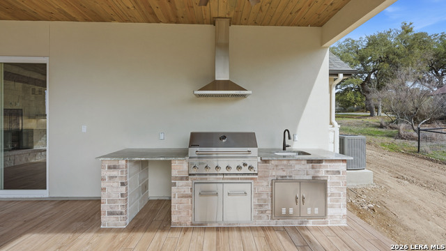 Listing photo id 18 for 111 Ashton Oak