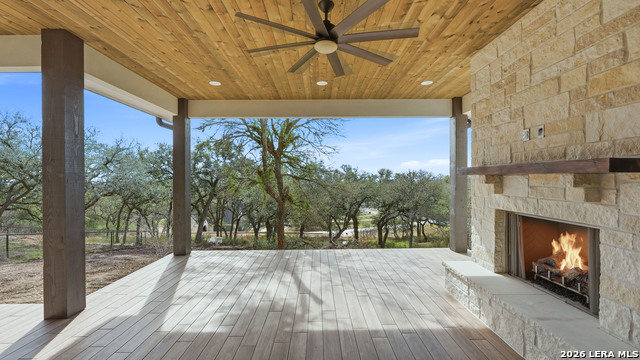 Listing photo id 19 for 111 Ashton Oak