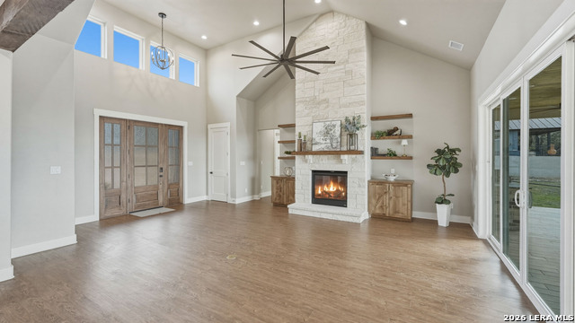 Listing photo id 2 for 111 Ashton Oak